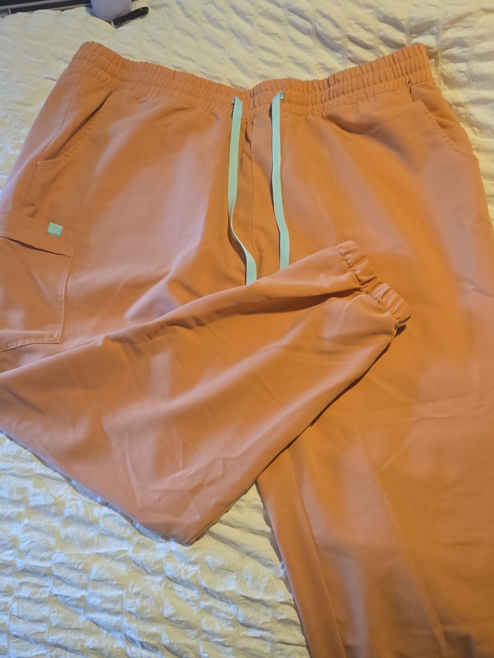 Women's Jogger Scrub Pants- Garde Malade
